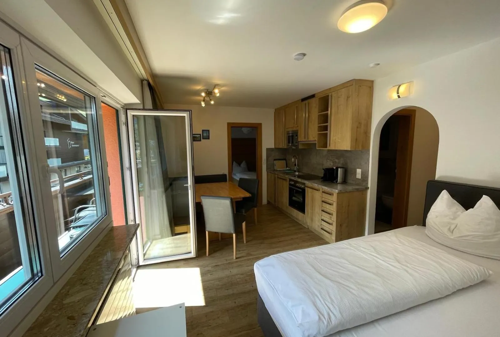 Pension Ahorn Saalbach-Hinterglemm 0*,  Austria
